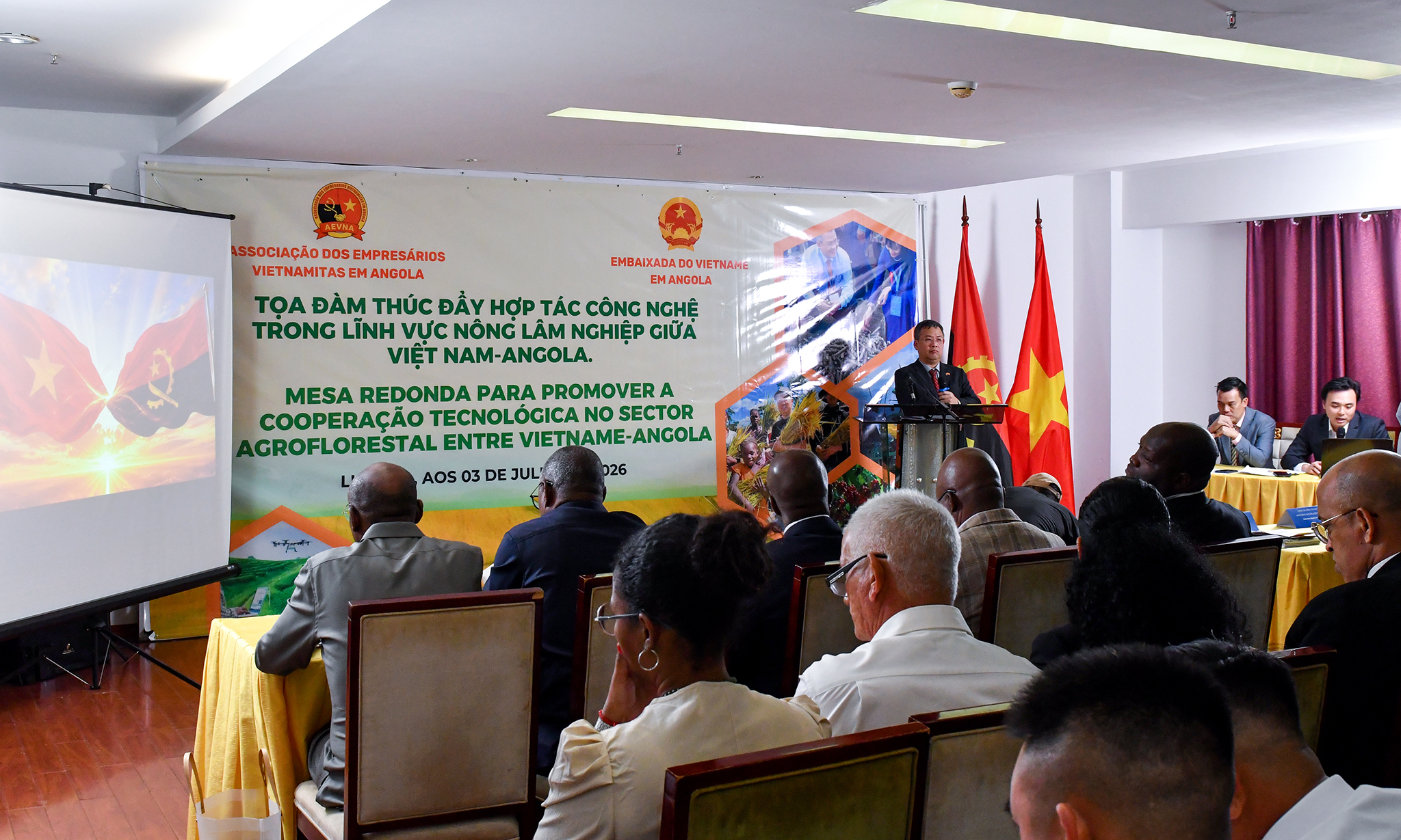 Thúc đẩy hợp tác khoa học công nghệ trong lĩnh vực nông - lâm nghiệp Việt Nam-Angola
